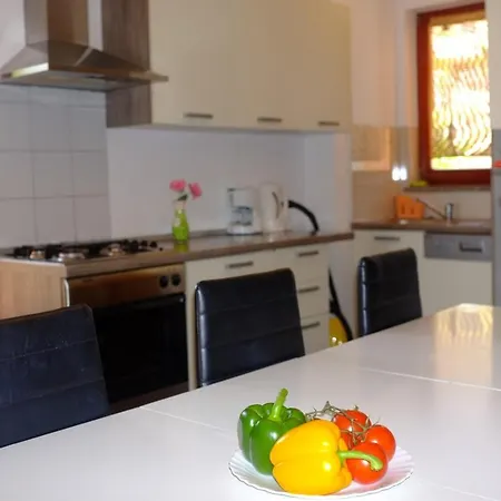 Apartment Apartments Marco Antonio Lovran