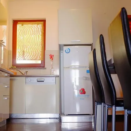 Apartments Marco Antonio *