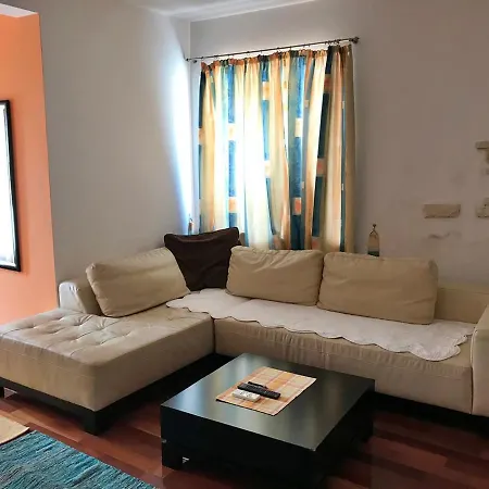 Apartments Marco Antonio *